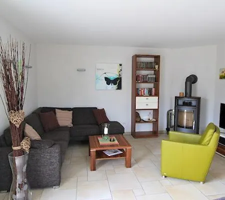 Doppelhaushälfte Huus Tähn Ferienhaus Böhl